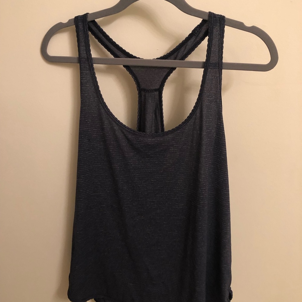 Lululemon 105 Singlet, Size 12
